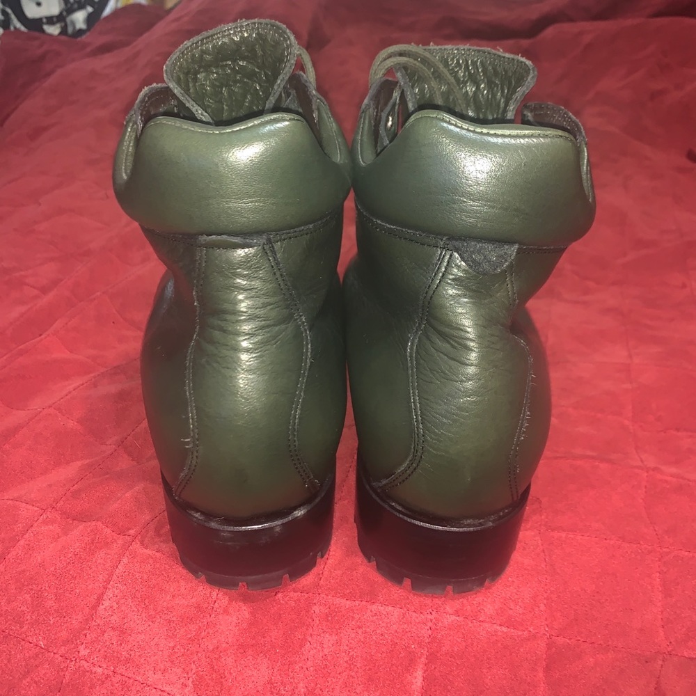 Dsquared2 Whistler Ankle Boot 10US, Never Worn! Olive Green w/ Matching Laces